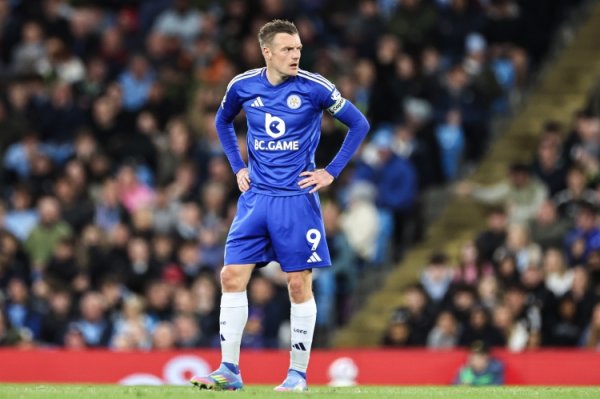 Longo: Khả năng ký kết Cremona Vardy tiếp tục tăng và chi tiết sẽ được hoàn thành hôm nay
