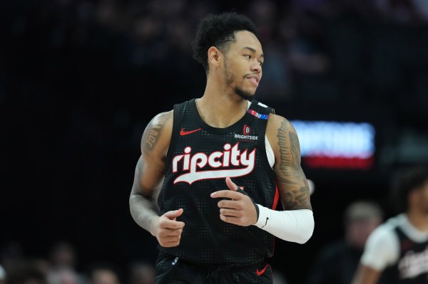 Phóng viên Boston Globe: Celtics cần hỏa lực tấn công và không nên vội vàng gửi Simmons đi