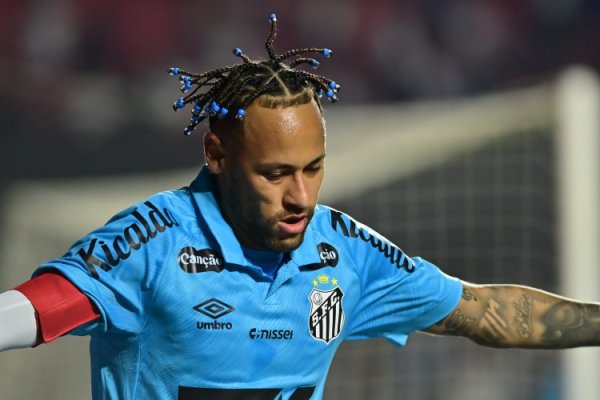 Mức lương hàng tháng là khoảng 620.000 euro! Truyền thông Pakistan: Neymar dự kiến sẽ trở lại vào tháng 11 năm nay và chơi trong các trò chơi còn lại của Liên đoàn Brazil