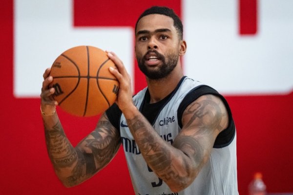 Russell: Tôi phải đứng lên và tạo nên sự khác biệt. Chiến thắng này là do toàn đội đạt được.