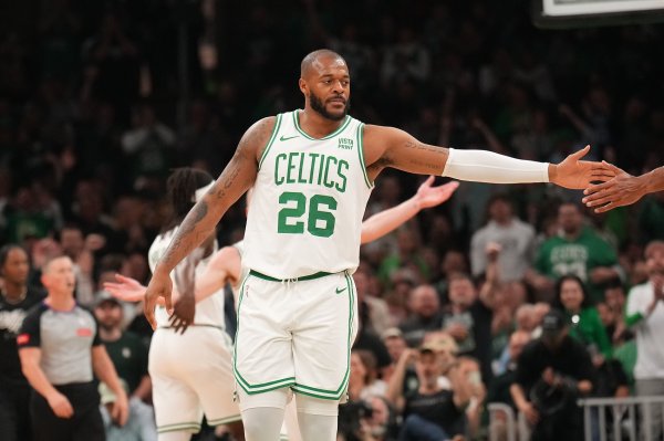 Jaylen Brown: Tillman đã cố gắng hết sức về mọi mặt và màn trình diễn của anh ấy trong giai đoạn cuối thật phi thường