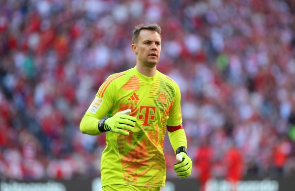 Đánh giá của Bild về Bayern sau trận: Olise, Neuer và Gnabry đồng hạng nhất với 5 điểm