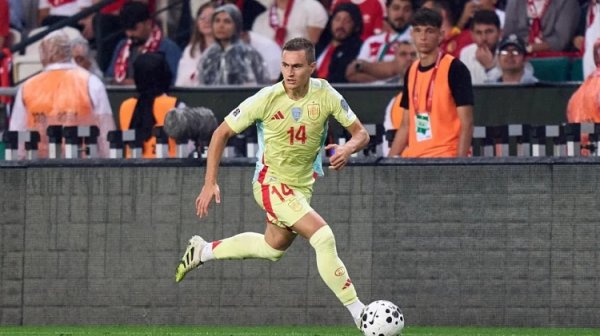 Chính thức: Đội tuyển Tây Ban Nha triệu tập tiền đạo De Frutos của Rayo Vallecano