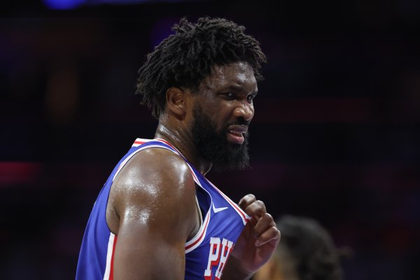 Ngày mai 76ers sẽ đối đầu với Heat. Embiid sẽ vắng mặt vì ch